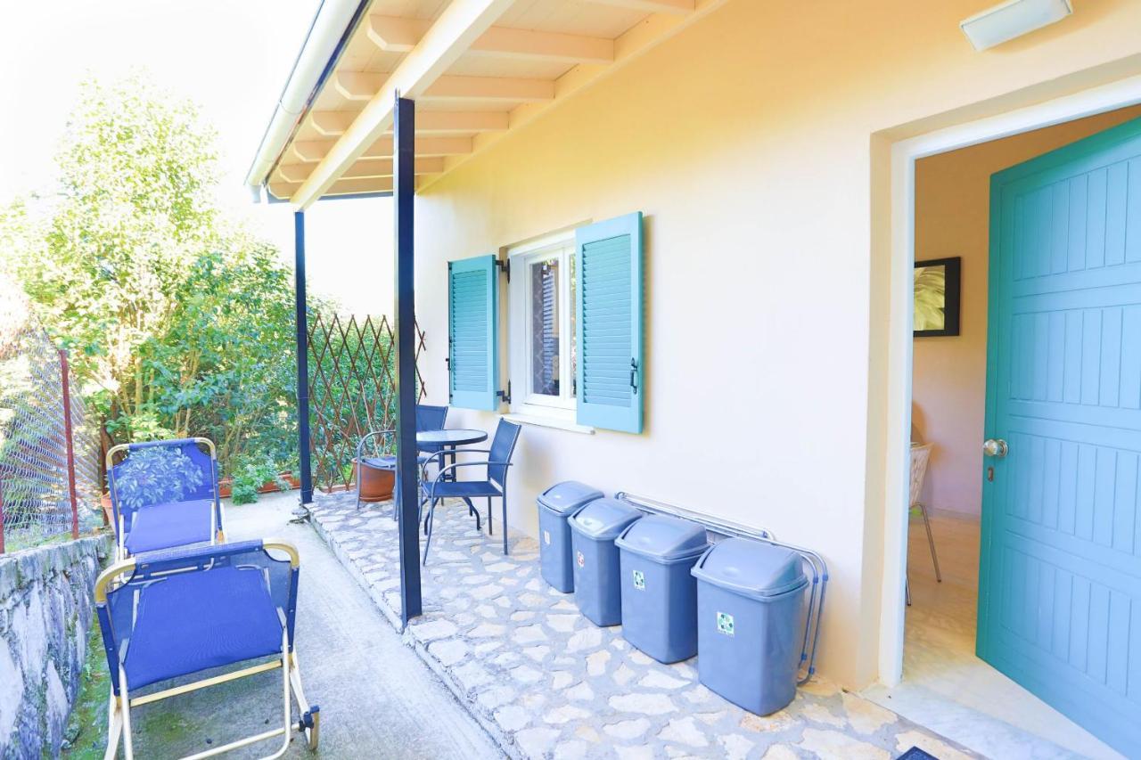 Villa Kiki Agios Spyridon  エクステリア 写真